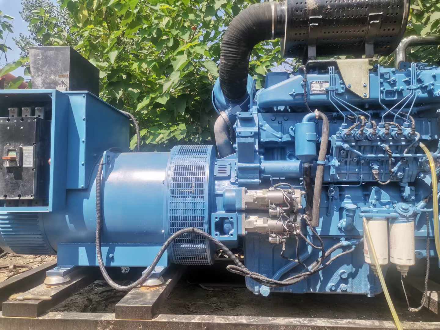 黑龙江详细说明降低 800kW 柴油发电机输出电流波动的方法