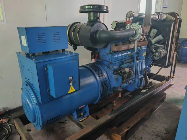 黑龙江100kW柴油发电机组使用多级机油有哪些优缺点？